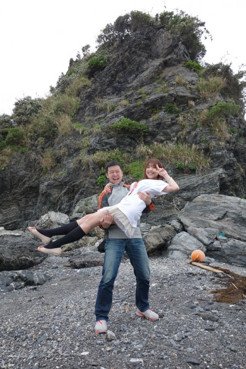 田の子島でお姫様抱っこ