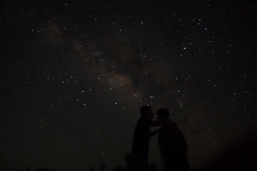 星空の下でキス