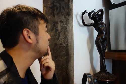 ワインの女神？