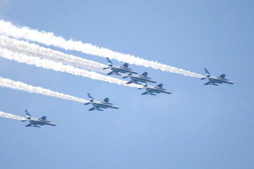 ブルーインパルス