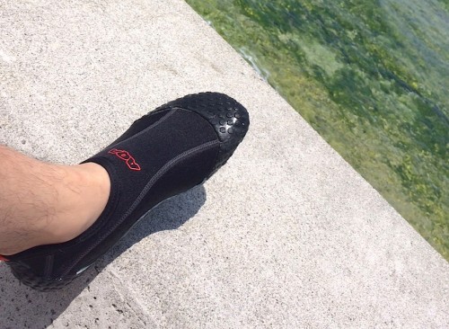 マリンシューズ