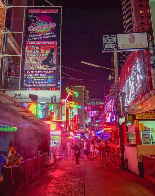 ソイカウボーイ