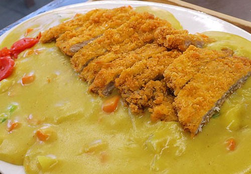 定食屋さんのカツカレー
