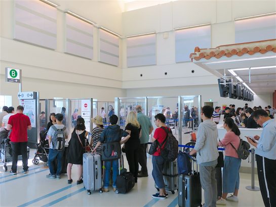 日本人は僕らだけ？