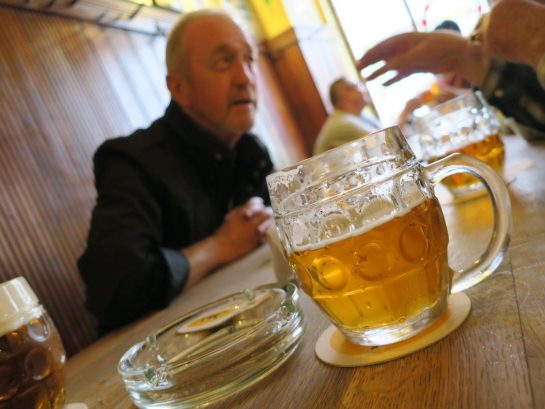 ビールよりもトーク