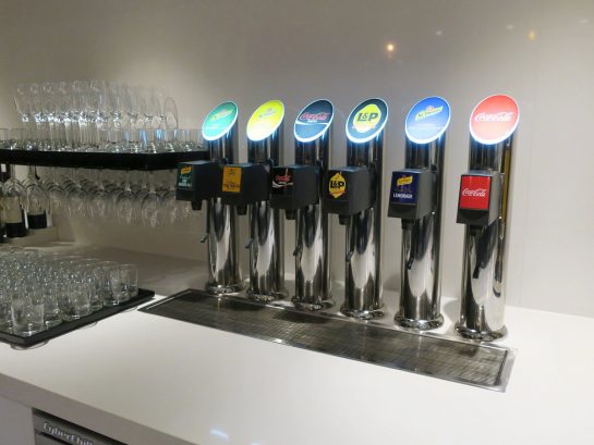 ドリンクサーバー