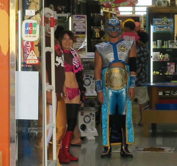 カメラ目線＆笑顔