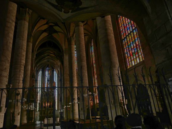 聖バルトロムニェイ聖堂内