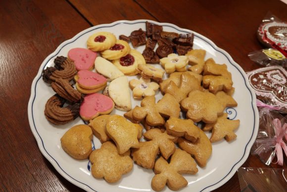 まずは食べてみる