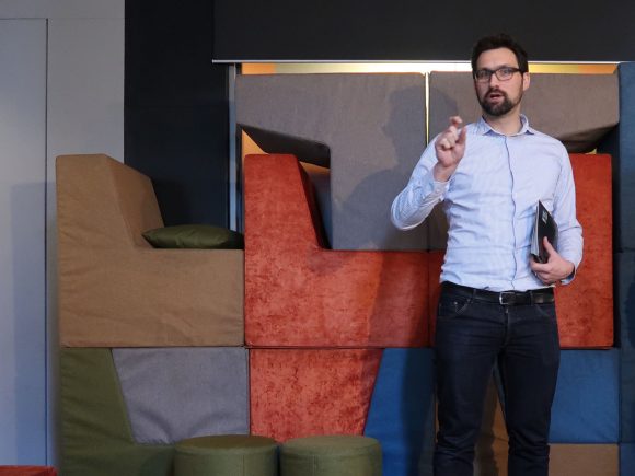 Director of Sales & Marketing at MOSAIC HOUSE ジルさん