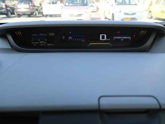 マルチインフォメーションディスプレイ