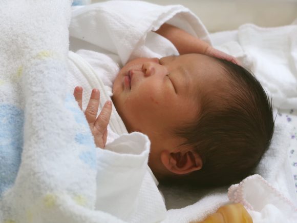 生まれまして。