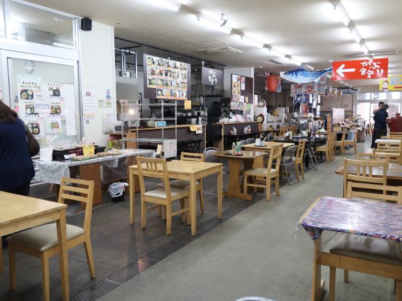 食堂もありました。