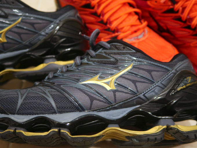 ミズノ ウエーブプロフェシー7