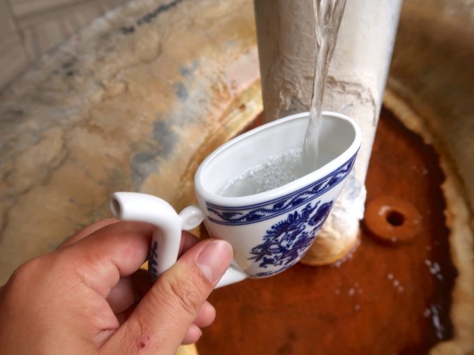 熱いお湯もあります。