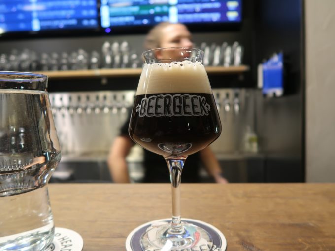 チェコ・プラハのクラフトビアバー「BeerGeek Bar & Pivotéka」