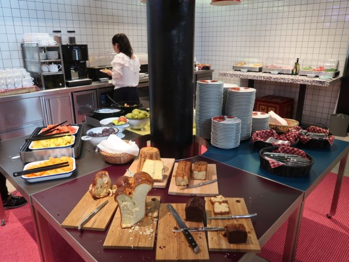 ブレックファスト