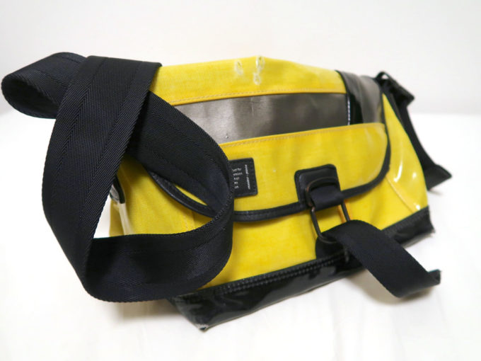 シートベルト的