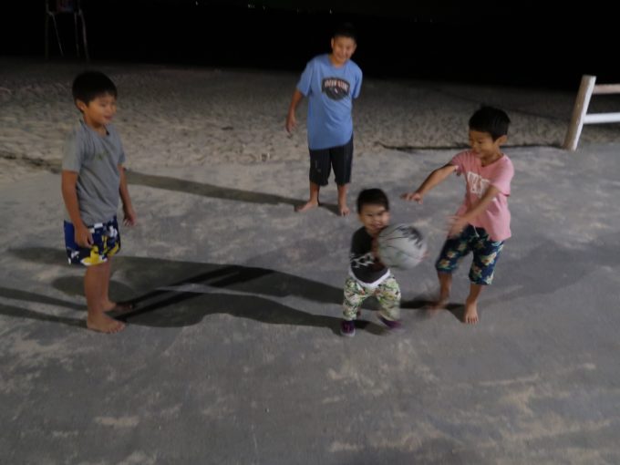 一歳児の面倒を見てくれて…