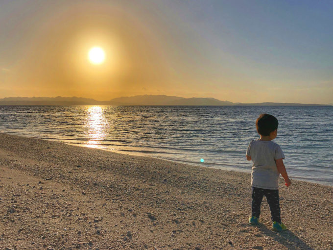 伊江島 早朝の海