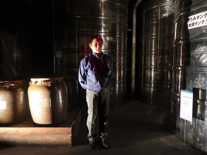 まずは醸造設備から…