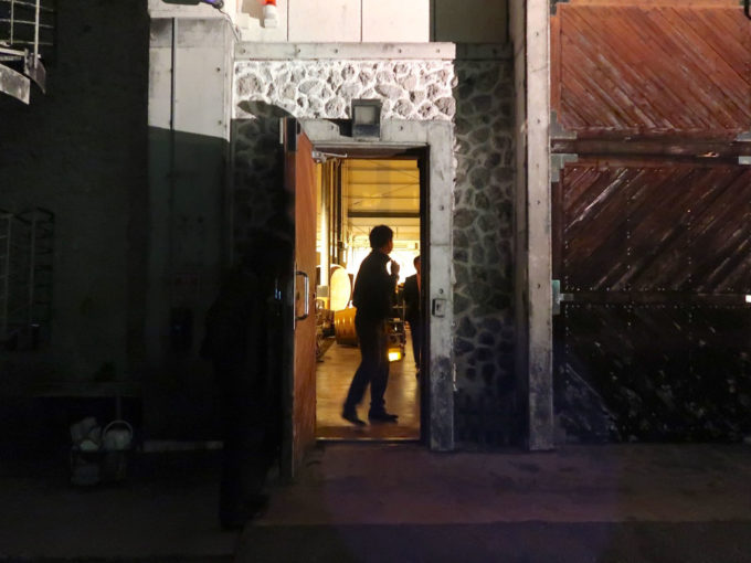 二の蔵の中へ…