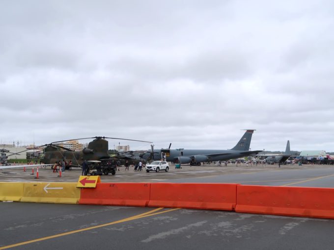 飛行機が見えてきました！