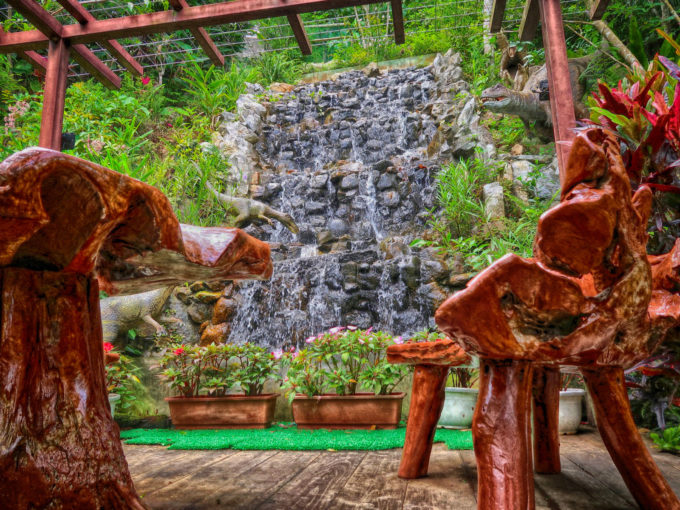 いろんな恐竜が…