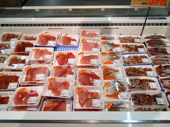 魚やイカの切り身