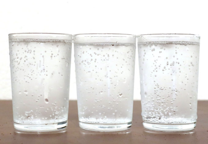 炭酸水見た目は同じソーダよね