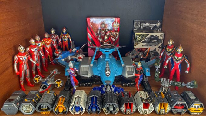 ウルトラメカとウルトラマン