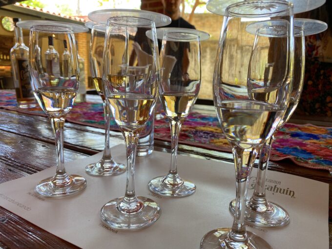 カスカウィンで試飲をいろいろ