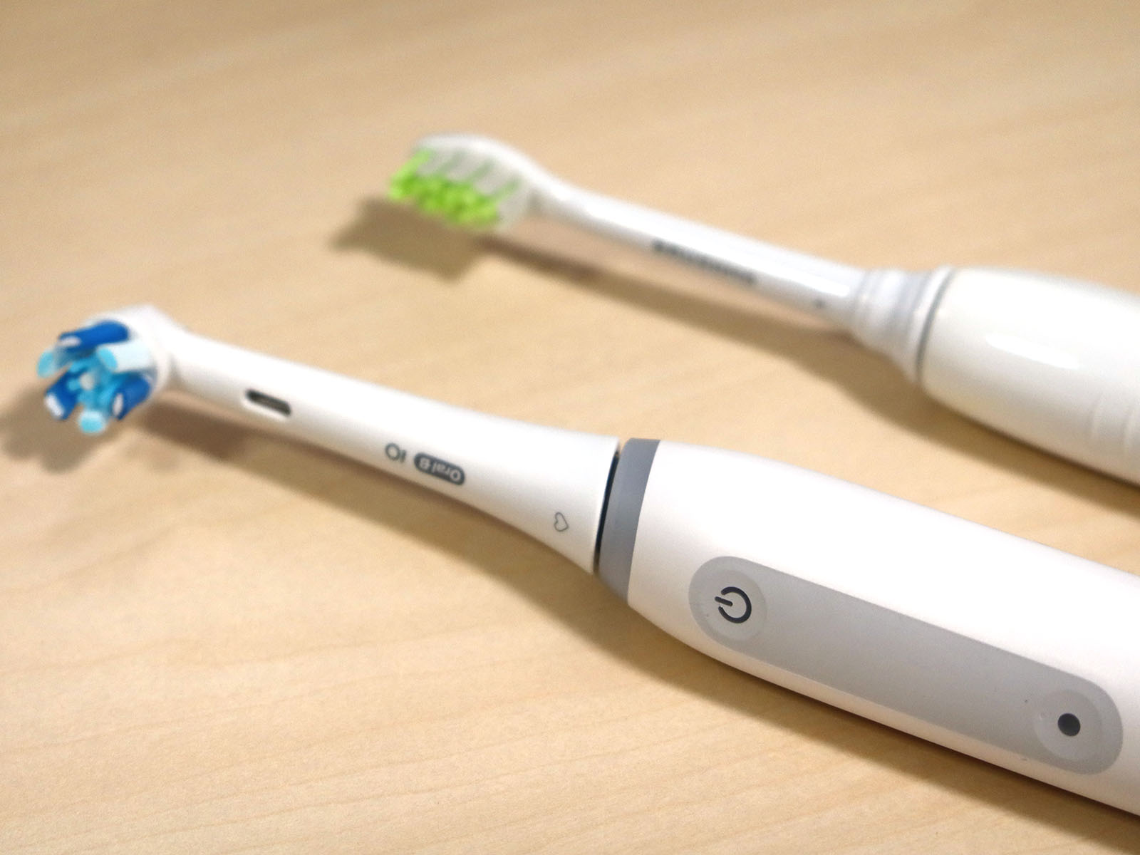 Philips Sonicare 電動歯ブラシ本体　最上位モデル2021年 Philips Sonicare 電動歯ブラシ本体 最上位モデル2021年 Philips