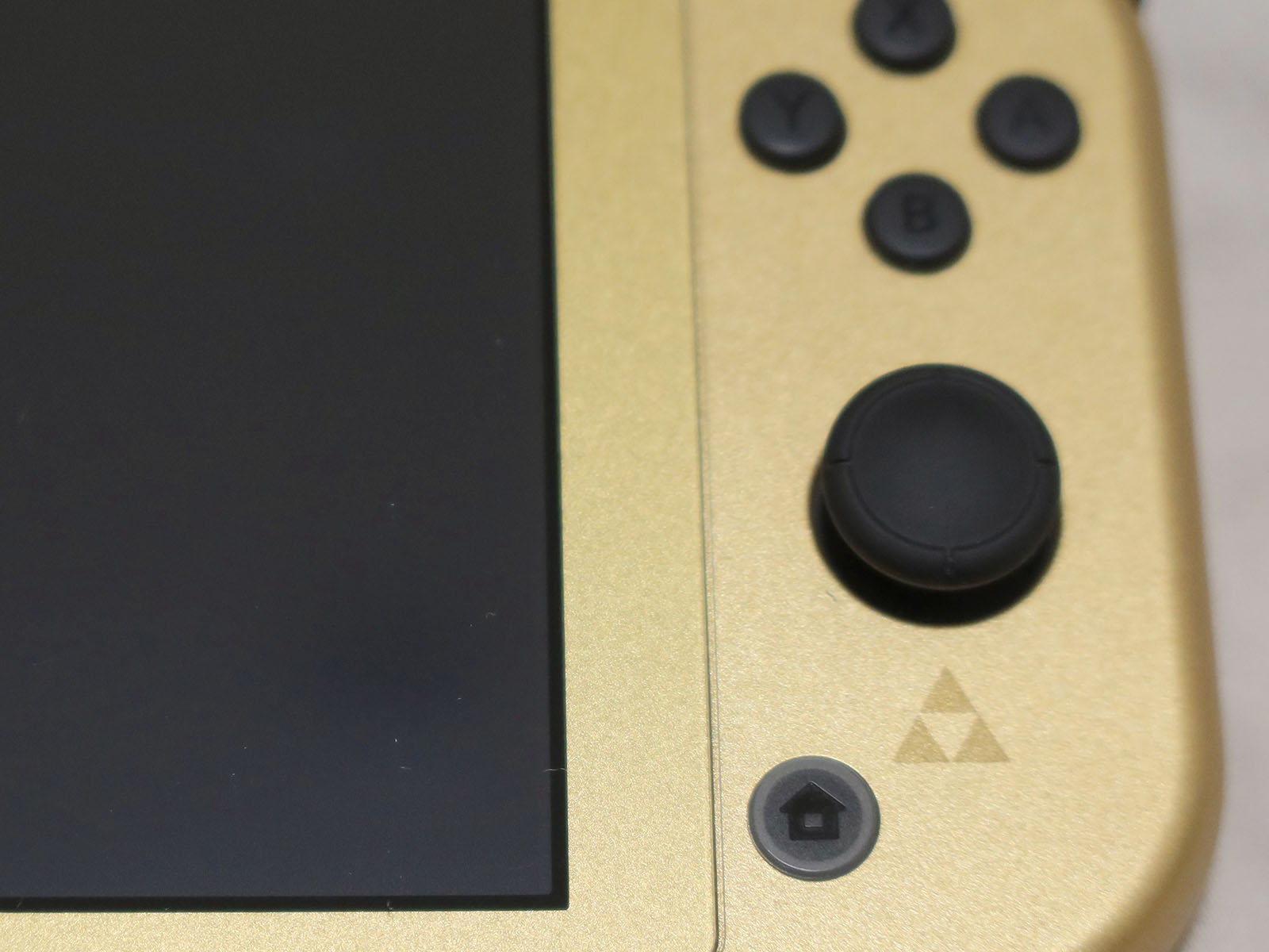 正面にはトライフォース