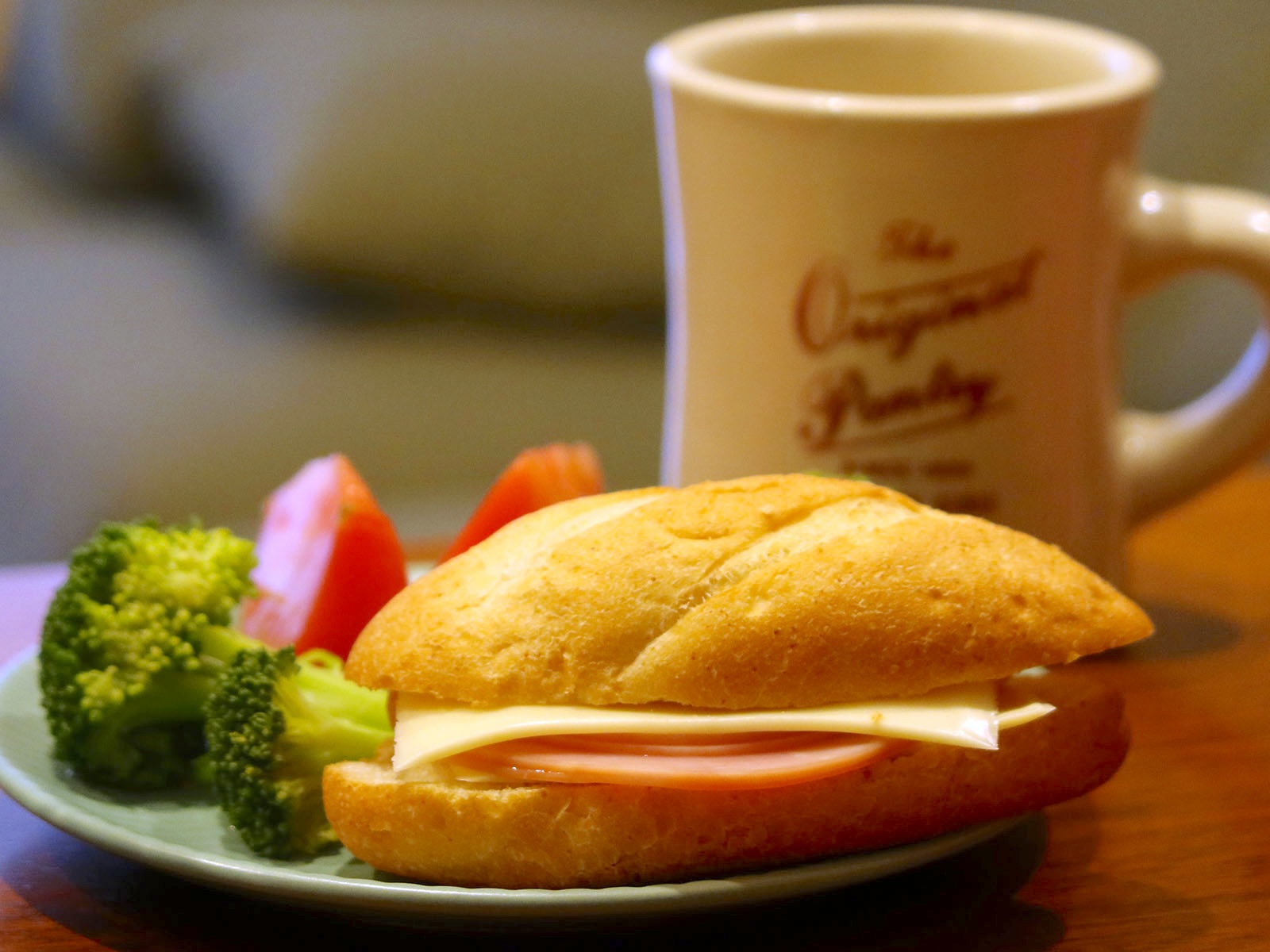 ハム&チーズをサンド